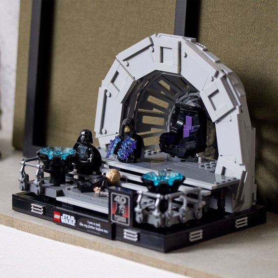 Lego throne top