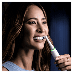 iO Series 10 električna četkica za zube, Stardust White