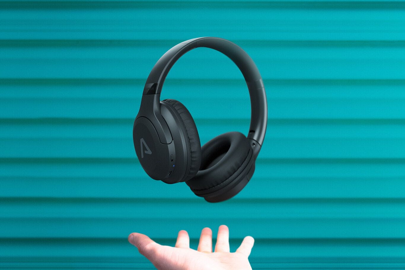  Lamax Base2 bežične Bluetooth slušalice beatbass neizobličen zvuk udoban dizajn zatvoreni mikrofon za glasovnu asistenciju za telefoniranje bez ruku dugo trajanje baterije ugrađena kontrola 
