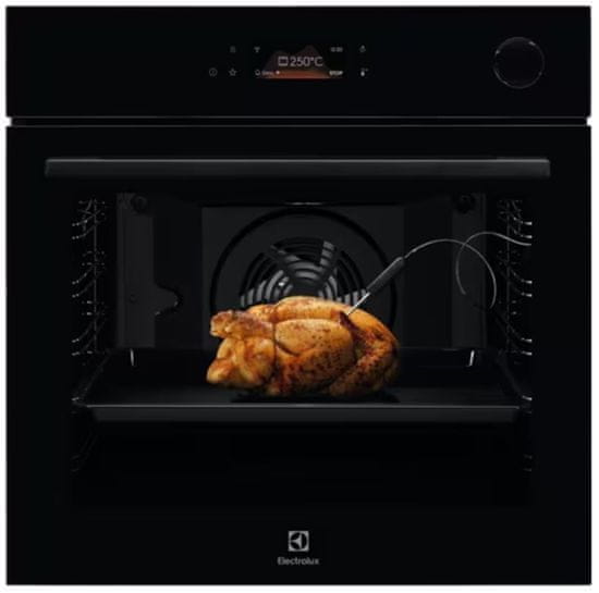 Electrolux EOC8P39WZ SteamCrisp ugradbena pećnica