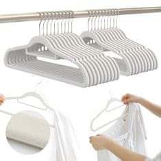 Severno Set MAGIC VELVET baršunastih vješalica, 20 kom., bijele