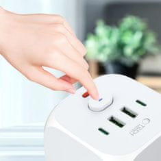Tech-protect PCL3X4 utičnica 2x USB / 2x USB-C / 3x električna utičnica, bijela