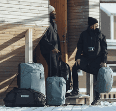 Thule Putna torba Chasm Recycled, 30 l, crna