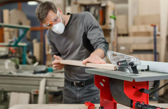 Einhell namizna krožna žaga TC-TS 8 I