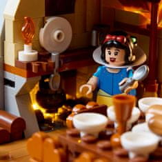 LEGO Disney 43242 Koliba za Snjeguljicu i sedam patuljaka