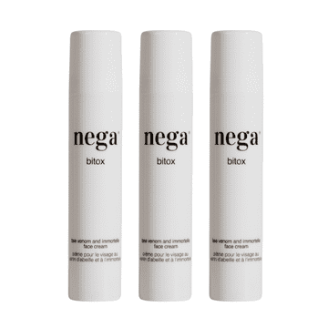 Nega Cosmetics Krema za lice s pčelinjim otrovom, smilje, prirodna hidratantna njega, sjajna i mladolika koža, za sve tipove kože, 50 ml, Bitox