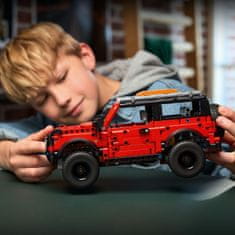 LEGO Technic 42213 Ford Bronco SUV