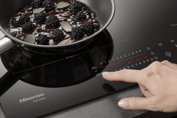 Hisense HI6442BSCWF indukcijska kuhalna plošča