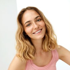 Oriflame Love Nature šampon s organskim limunom i mentom za masnu kosu 250 ml