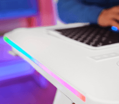 Trust GXT 709W Luminus stol za igranje, RGB, bijela