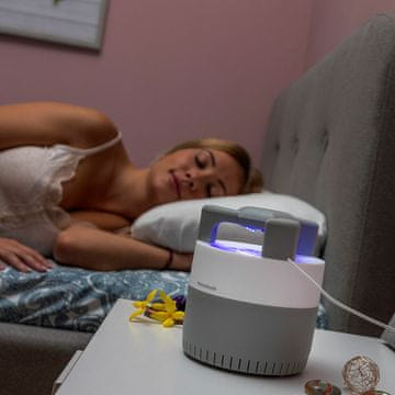InnovaGoods Usisna svjetiljka protiv komaraca KL Silent
