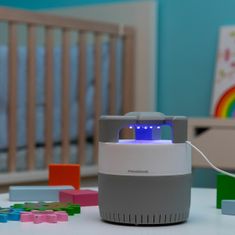 InnovaGoods Usisna svjetiljka protiv komaraca KL Silent