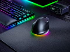 Razer Pro Click V2 vertikalni miš (RZ01-05250100-R3G1)