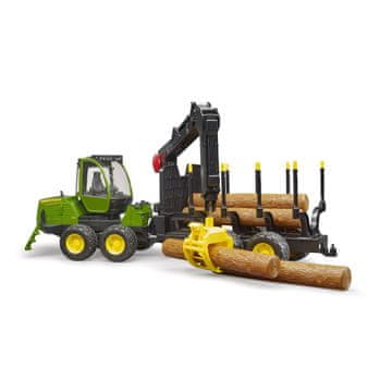 Denis Bruder Traktor John Deere 1210E za prijevoz trupaca