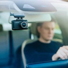 LAMAX T8 kamera za automobil