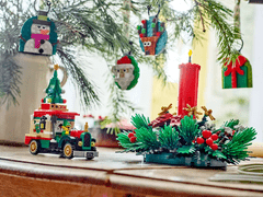 LEGO Kultni 40746 Djeda Mrazov kamion za dostavu