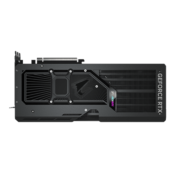 Priključki DisplayPort 2.1b in HDMI 2.1b