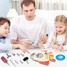 Nikcorp Drvena Montessori ploča s vijcima, edukativna igračka za finu motoriku, set s 3 alata i 10 vijaka, motiv rakete