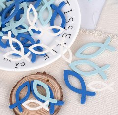 Nikcorp Drvene ribice za krštenje, pričest, krizmu 126 komada, dekoracija za stol i poklone, plava i bijela, 3 veličine