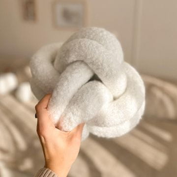 jastuk SOFT LOOP | bijeli čvor