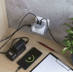 EMOS P0077PD razdjelnik 2×, 1×USB-A+1×USB-C, bijelo-sivi
