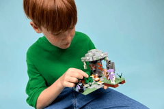 LEGO Minecraft 21586 The Pale Garden (Blijedi vrt)