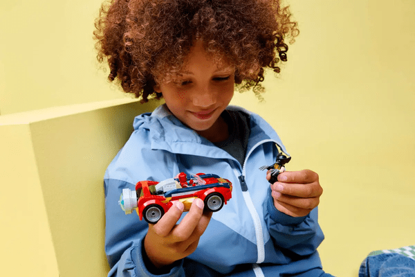 Detalj ispaljivača na automobilu