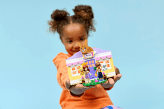 LEGO Friends 42679 Hotel za zečiće u Heartlake Cityju