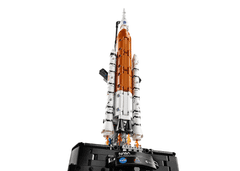 LEGO Technic 42221 Svemirski lansirni sustav za raketu NASA Artemis
