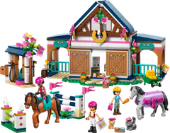 LEGO Friends 42688 Konjušnica i jahačka akademija