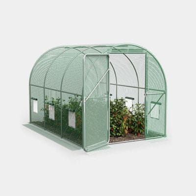 Vrtni rastlinjak s kovinskimi vrati