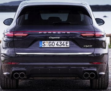Porsche Cayenne III 2017+ kromirana obloga vrata prtljažnika