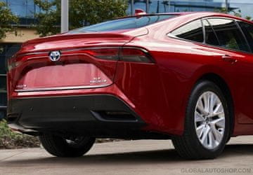 Toyota Mirai - Kromirana letvica na vratima prtljažnika