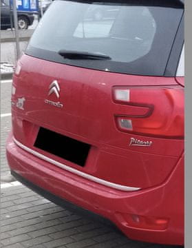 Citroen C4 Grand Picasso II 10 - kromirana lajsna na vratima prtljažnika