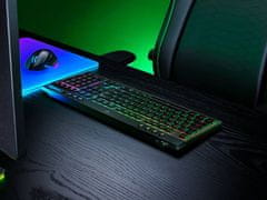 Razer Mehanička tipkovnica BlackWidow V4, niskoprofilna, zeleni prekidači, RGB (RZ03-05270100-R3M1)