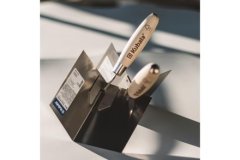 Kubala Žlica Stainless steel corner spoon, internal, 97 x 140 mm, wooden handle