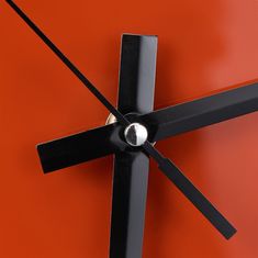 Northix DIY zidni sat s dekorativnim srcima i samoljepljivim vinilom