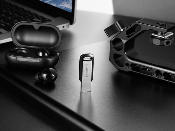 Vrhunska brzina u izdržljivom metalnom kućištu