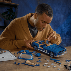 Mattel Brick Shop Hot Wheels Premium Mercedez-Benz 300 SL