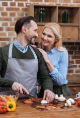 TMK STAKLENA DASKA ZA REZANJE 30x22 JABUKE