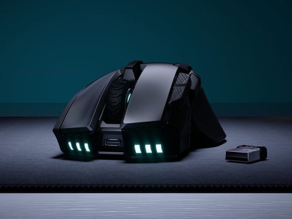 Prilagodljiva RGB rasvjeta