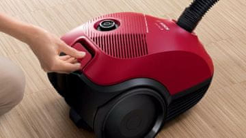 Bosch BGLS2RD1 600 W usisavač s vrećicom, antialergijski filter, crveni