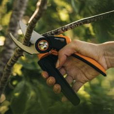 Fiskars X-Series PowerGear Bypass Pruner L P961 vrtne škare za grane do Ø26 mm, 22,2 cm (1057175)