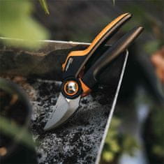 Fiskars X-Series PowerGear Bypass Pruner L P961 vrtne škare za grane do Ø26 mm, 22,2 cm (1057175)