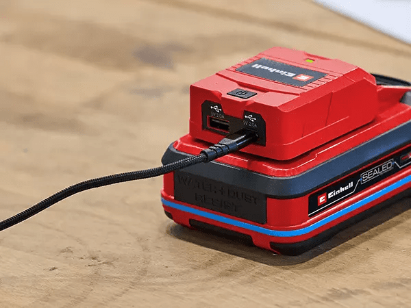 Kompaktan dizajn USB adaptera Einhell