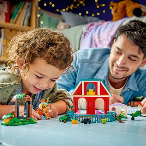 Kućica za igru i staja LEGO 43304