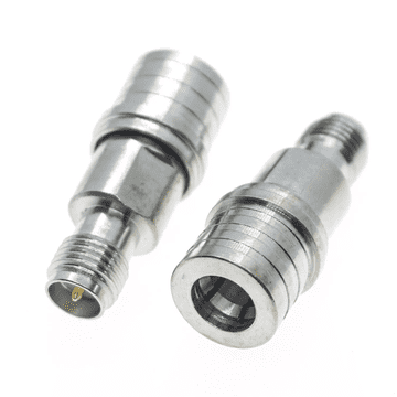 Adapter QMA utičnice na SMA-RP utičnicu, vodootporan