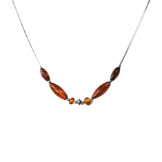 Ogrlica s raznobojnim jantarom - Baltic Amber Collier
