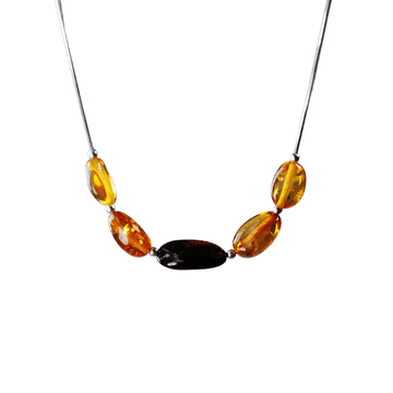 Ogrlica s raznobojnim jantarom - Baltic Amber Collier
