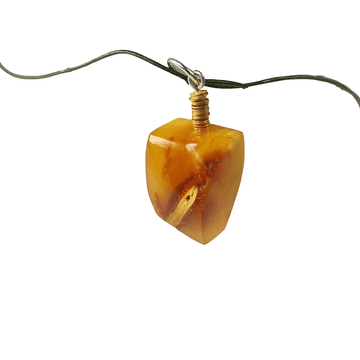 Ogrlica s mliječnim jantarom - Baltic Amber Collier